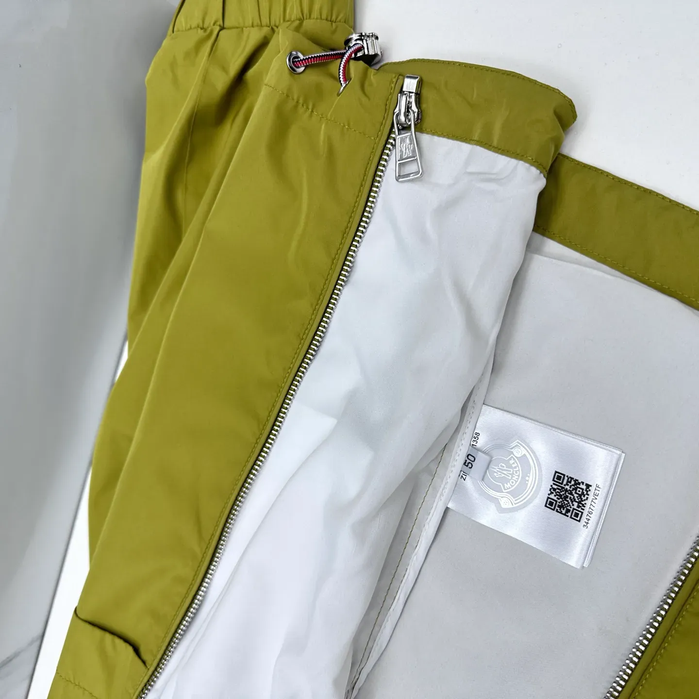 Куртки И Пуховики Мужские Moncler 2237381