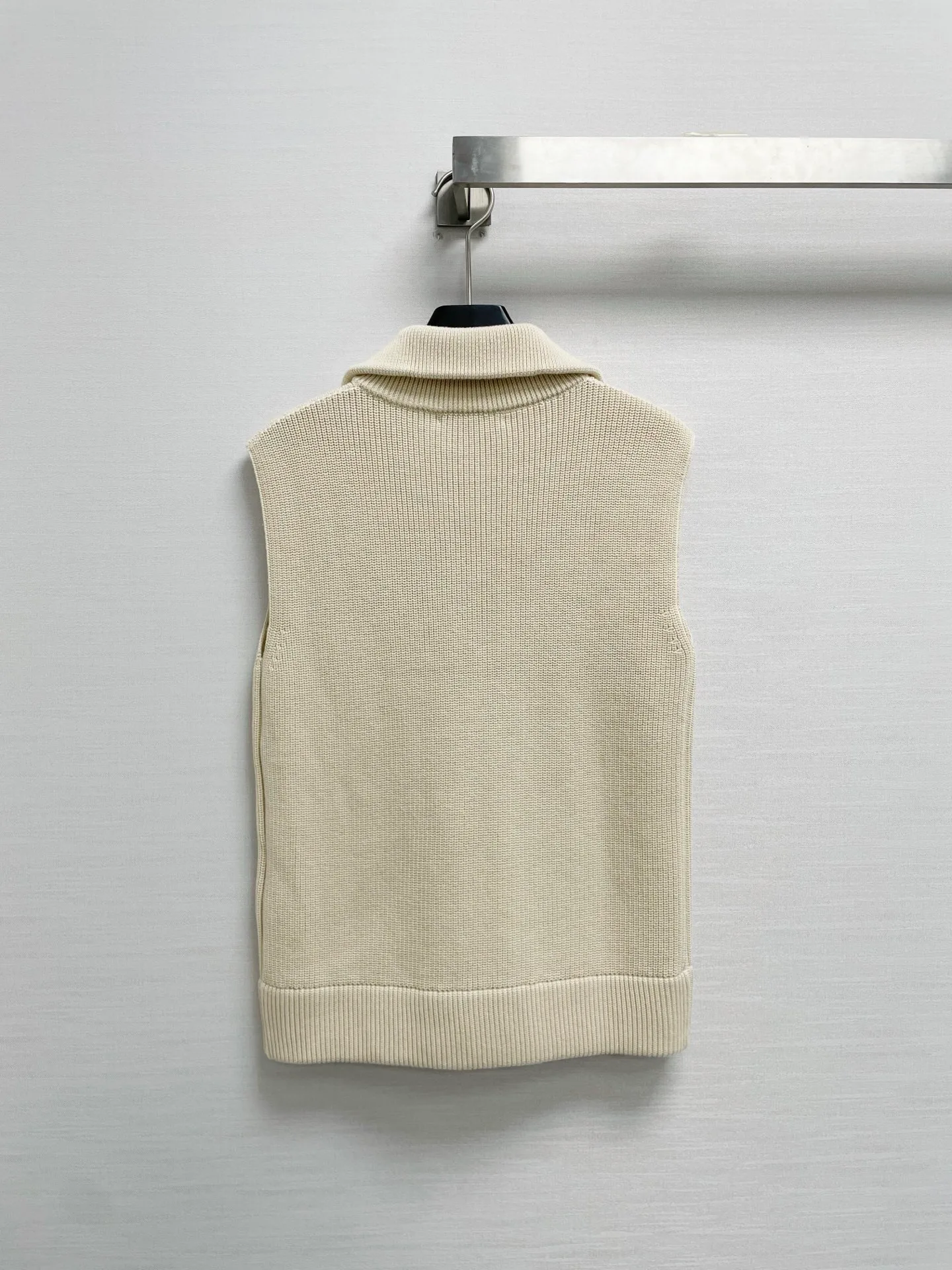 Жилеты Женские Maison Margiela 17904489