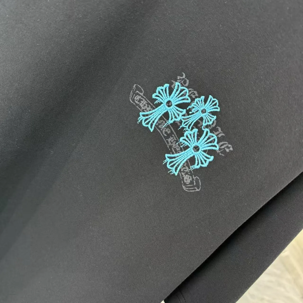 Футболки Женские Chrome Hearts 3612991