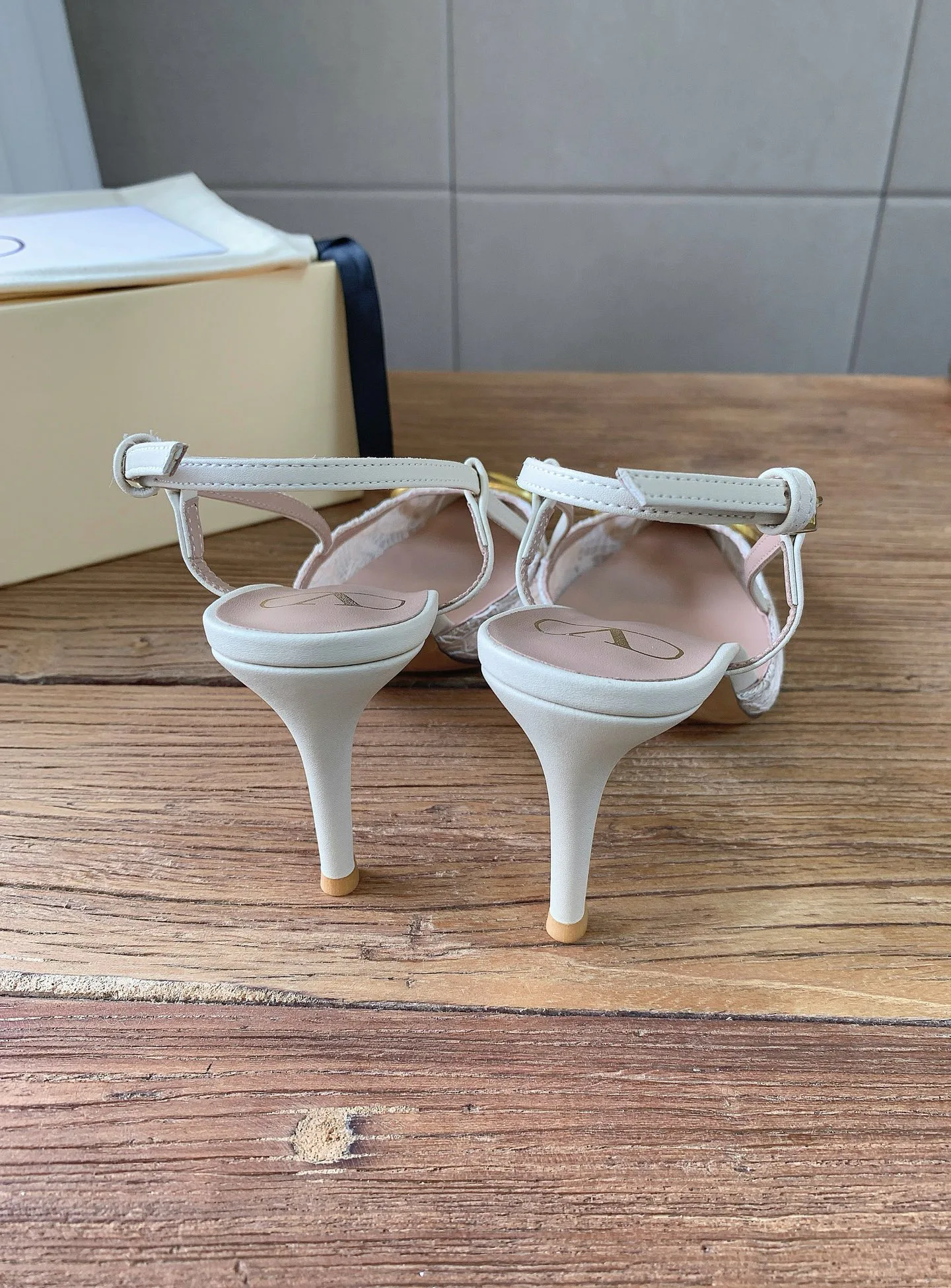 Туфли Женские Valentino 16942048