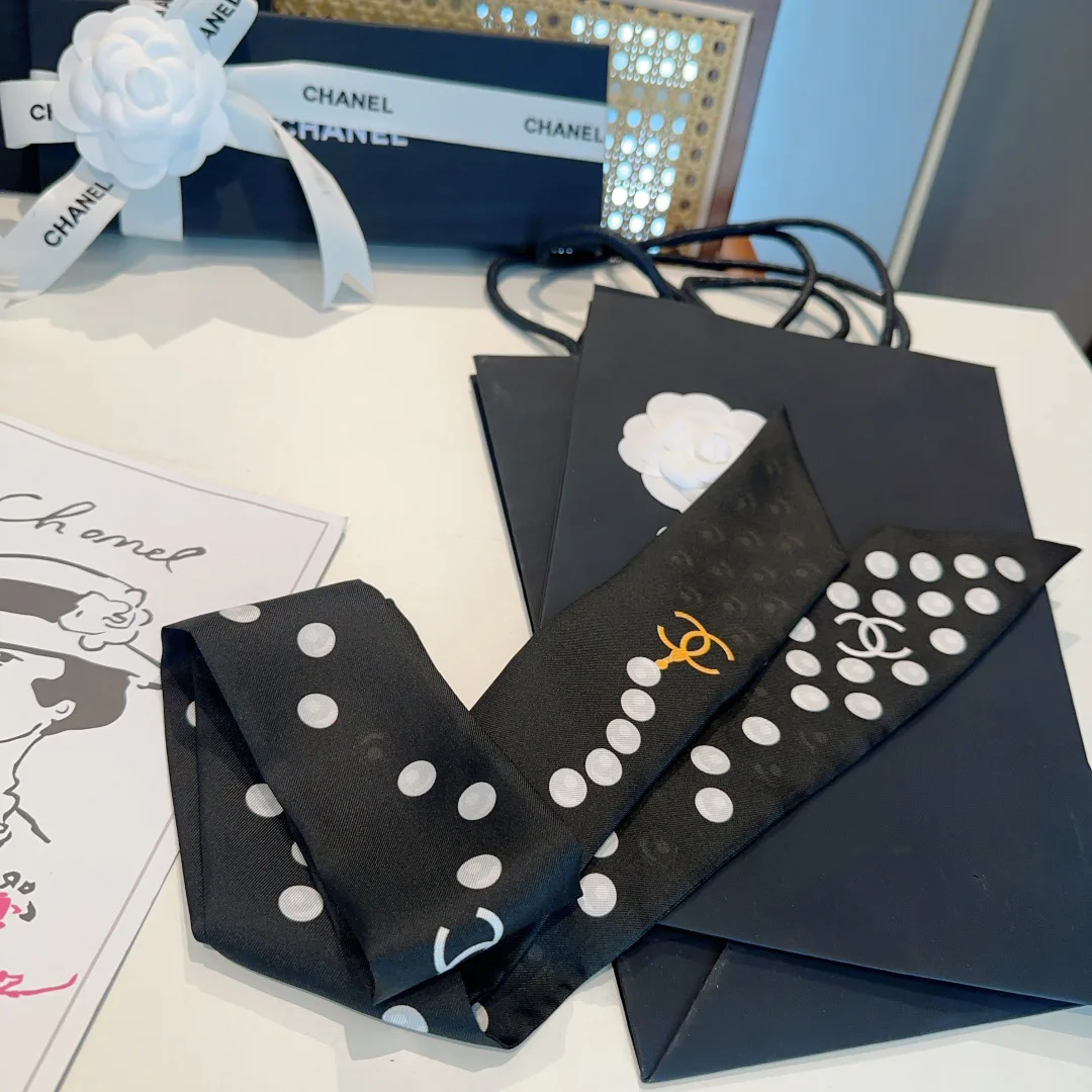 Платки Chanel 11203438