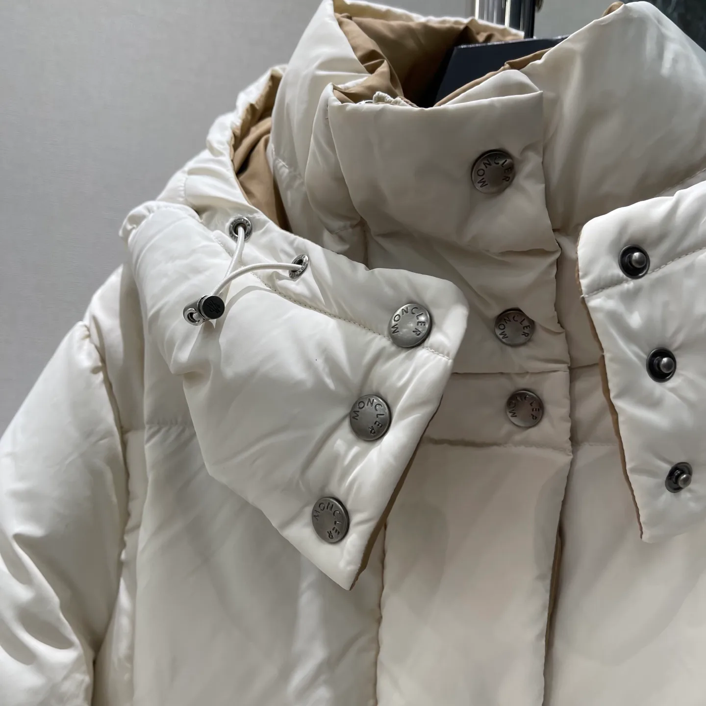 Куртки И Пуховики Женские Moncler 19132483