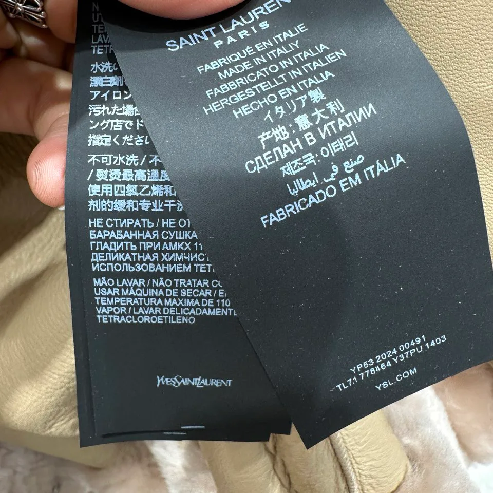 Кожаные Куртки И Дублёнки Женские Saint Laurent 558839