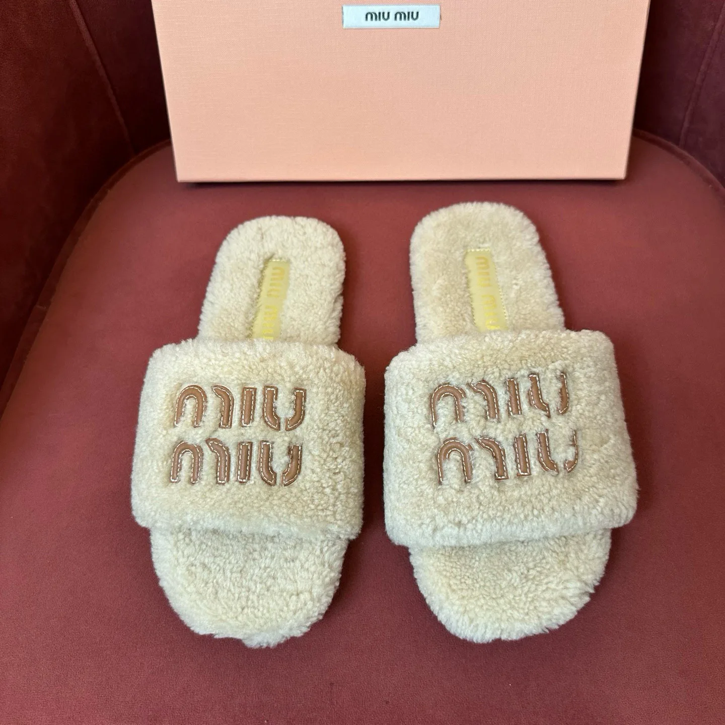 Тапочки Женские Miu Miu 698137
