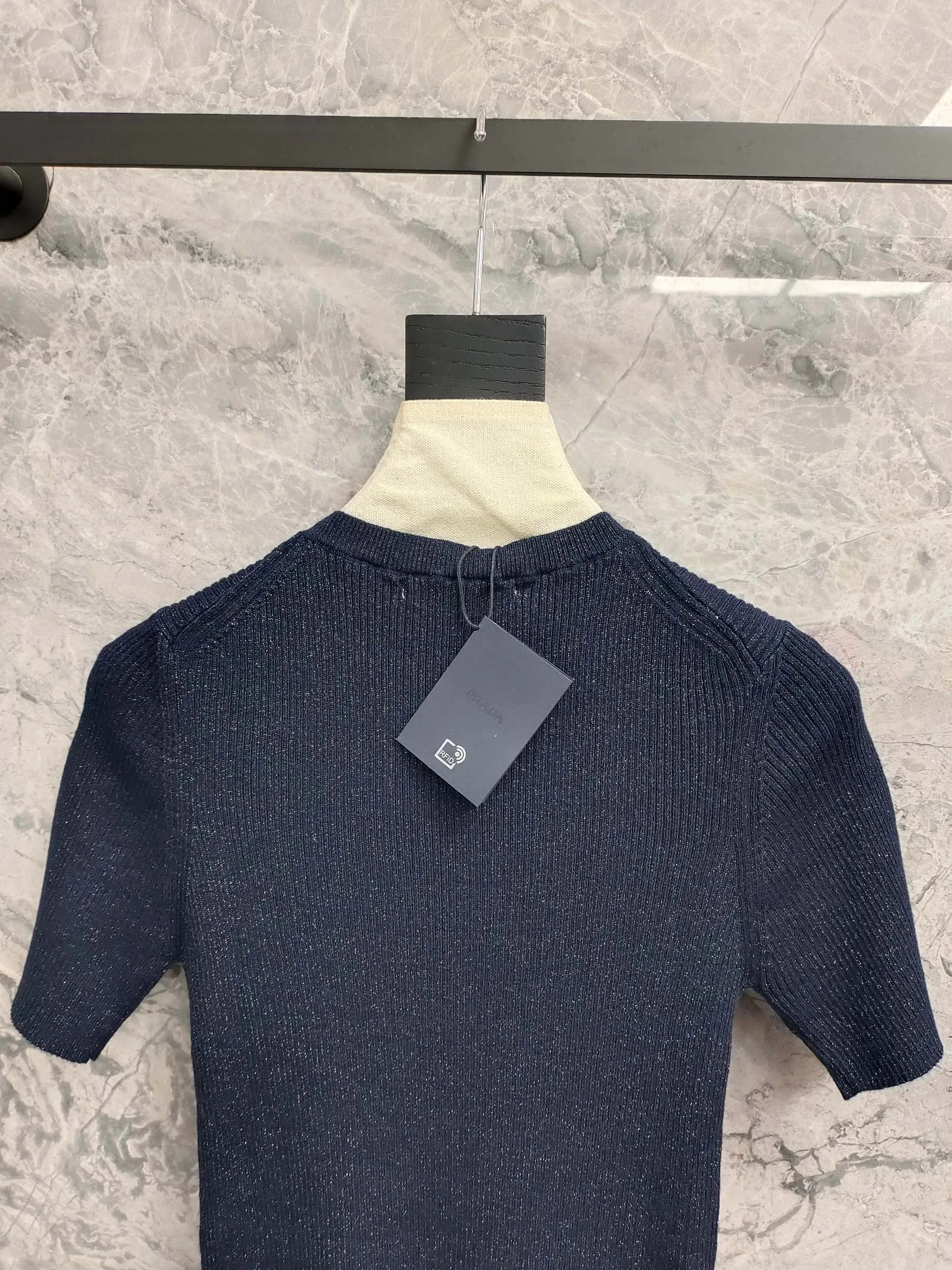 Футболки Женские Prada 9658737