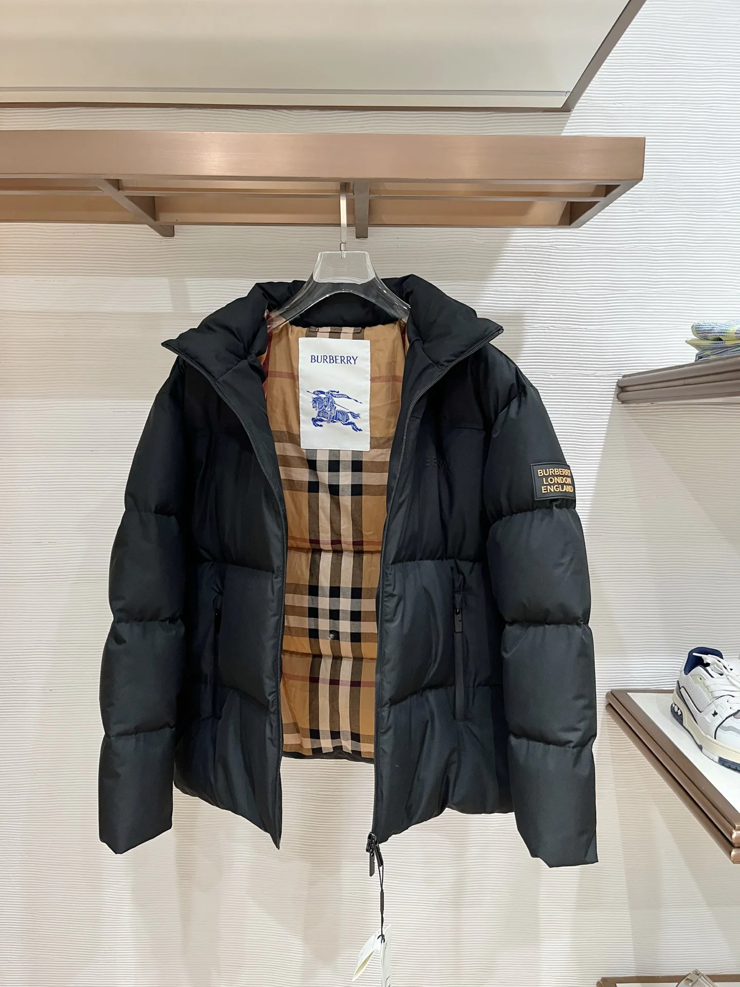 Куртки И Пуховики Мужские Burberry 510137