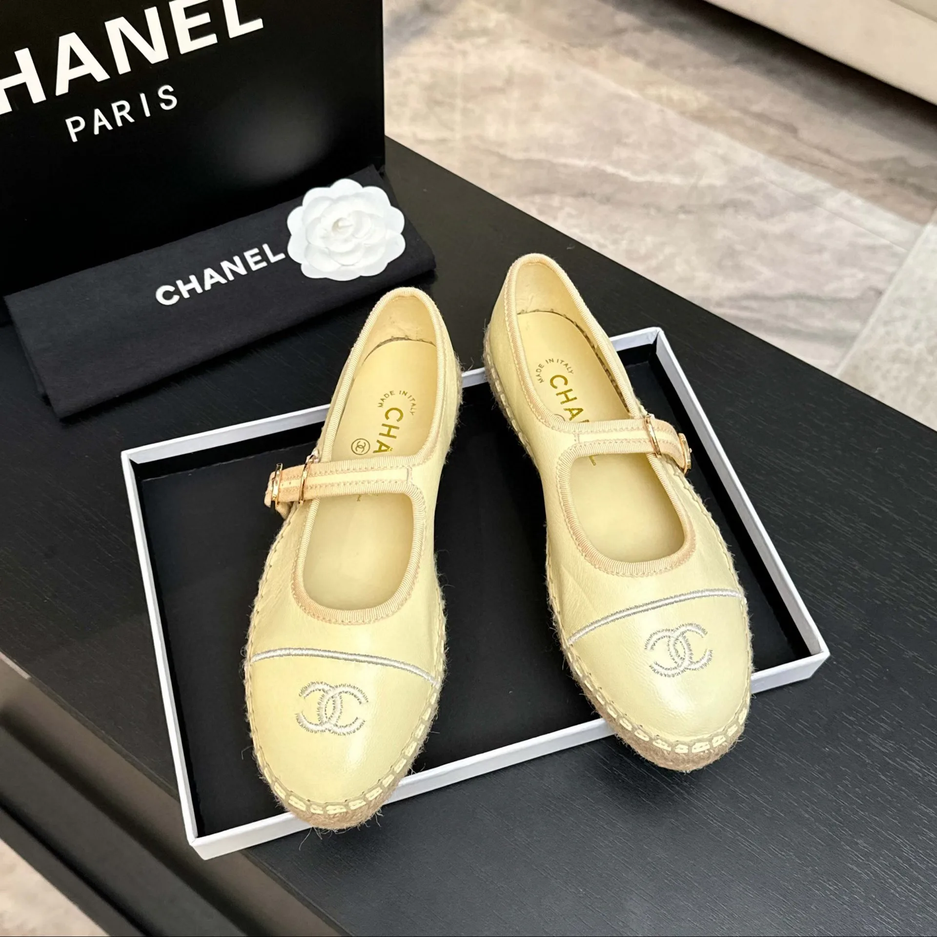 Туфли Женские Chanel 17524753