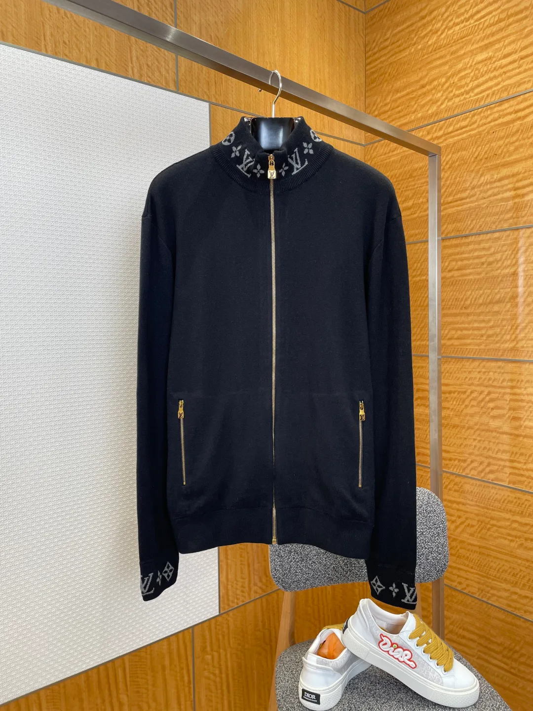 Куртки И Пуховики Мужские Louis Vuitton 5345004