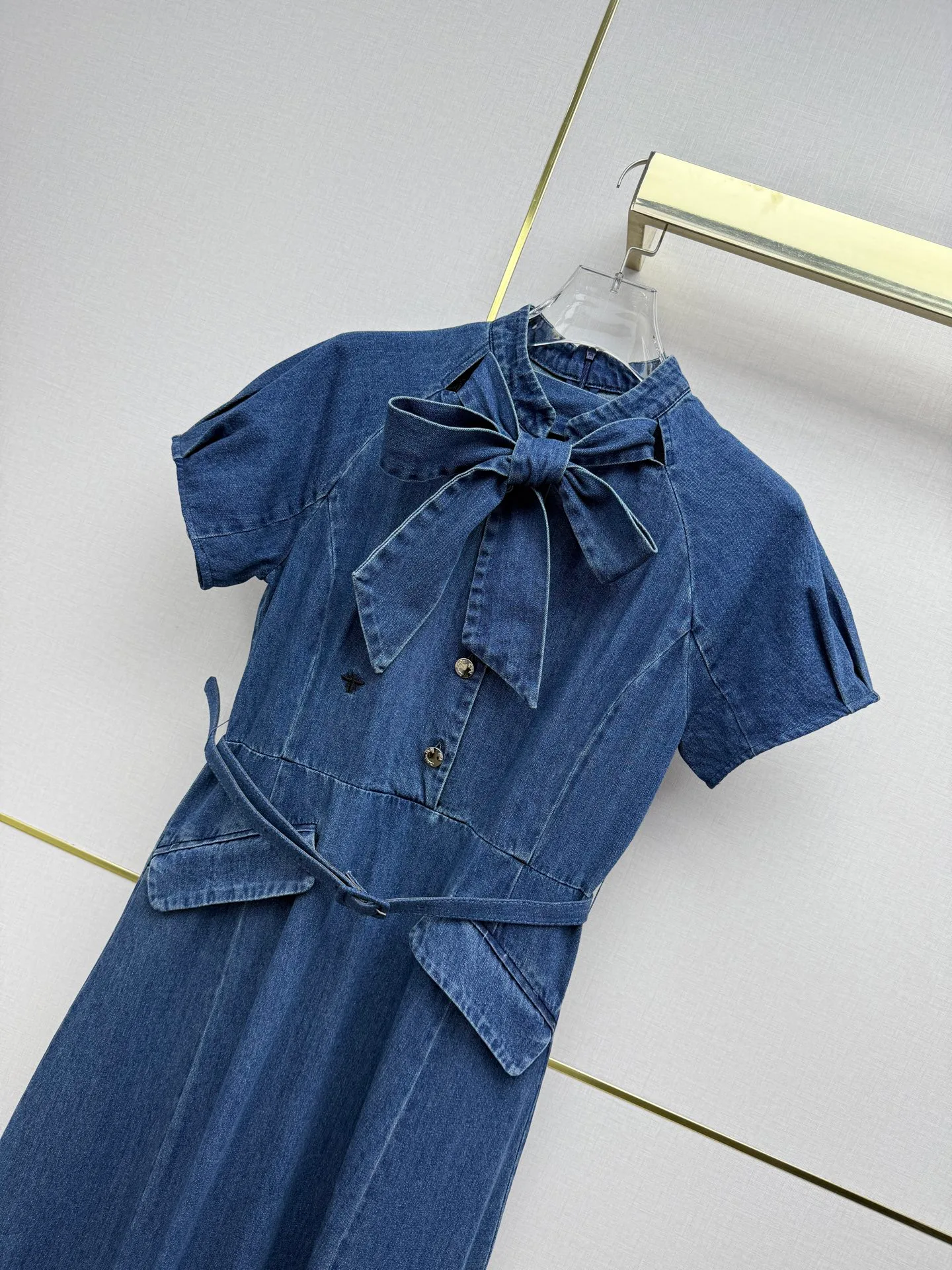 Платья Женские Christian Dior 17633590