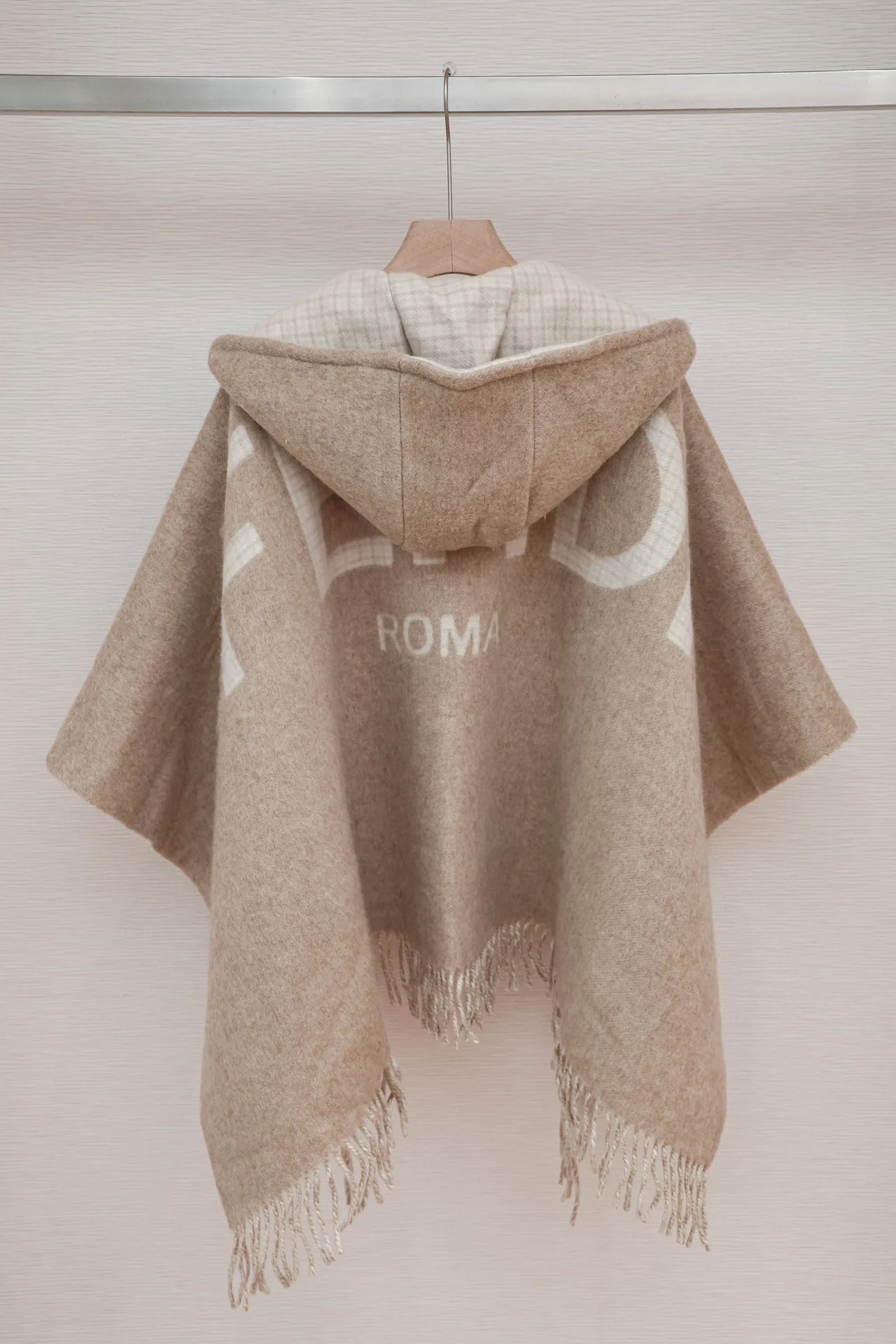 Шарфы Женские Fendi 185672