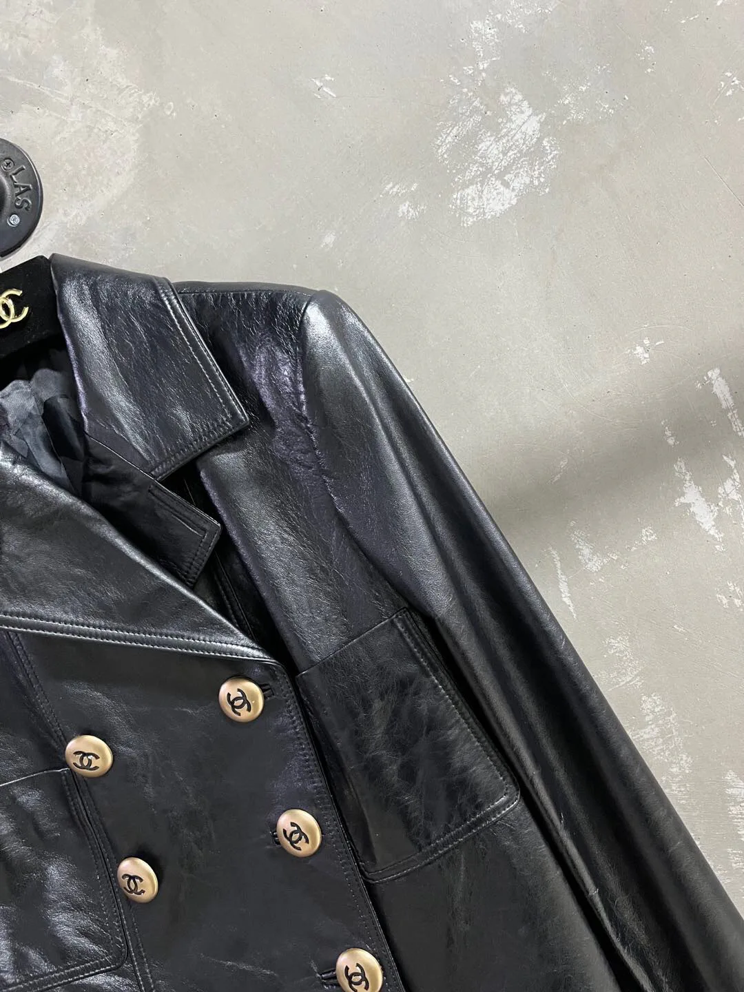 Кожаные Куртки И Дублёнки Женские Chanel 18172742