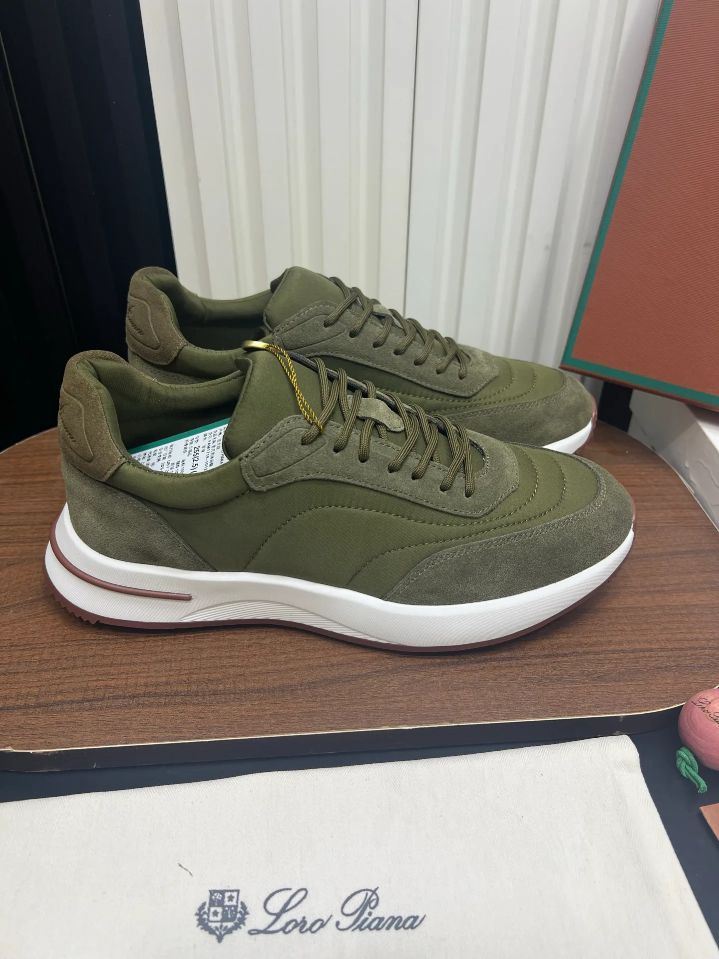 Кроссовки Мужские Loro Piana 11689076