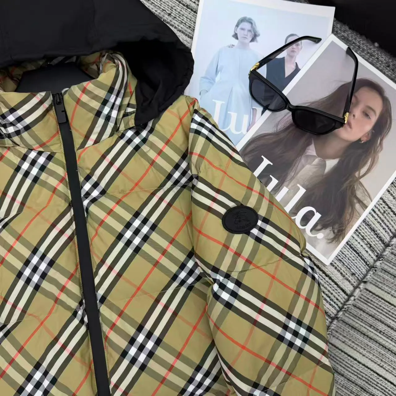 Куртки И Пуховики Женские Burberry 385234