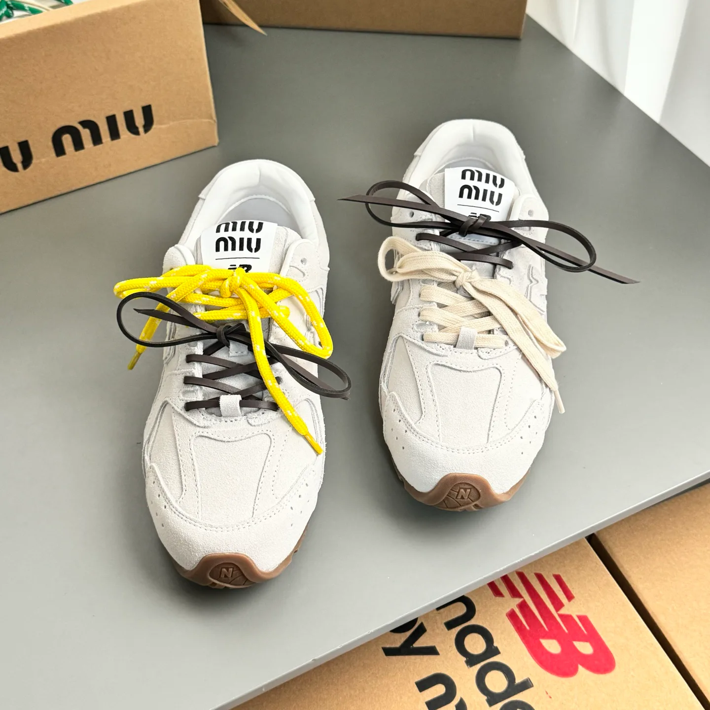 Кроссовки Женские Miu Miu 12629850