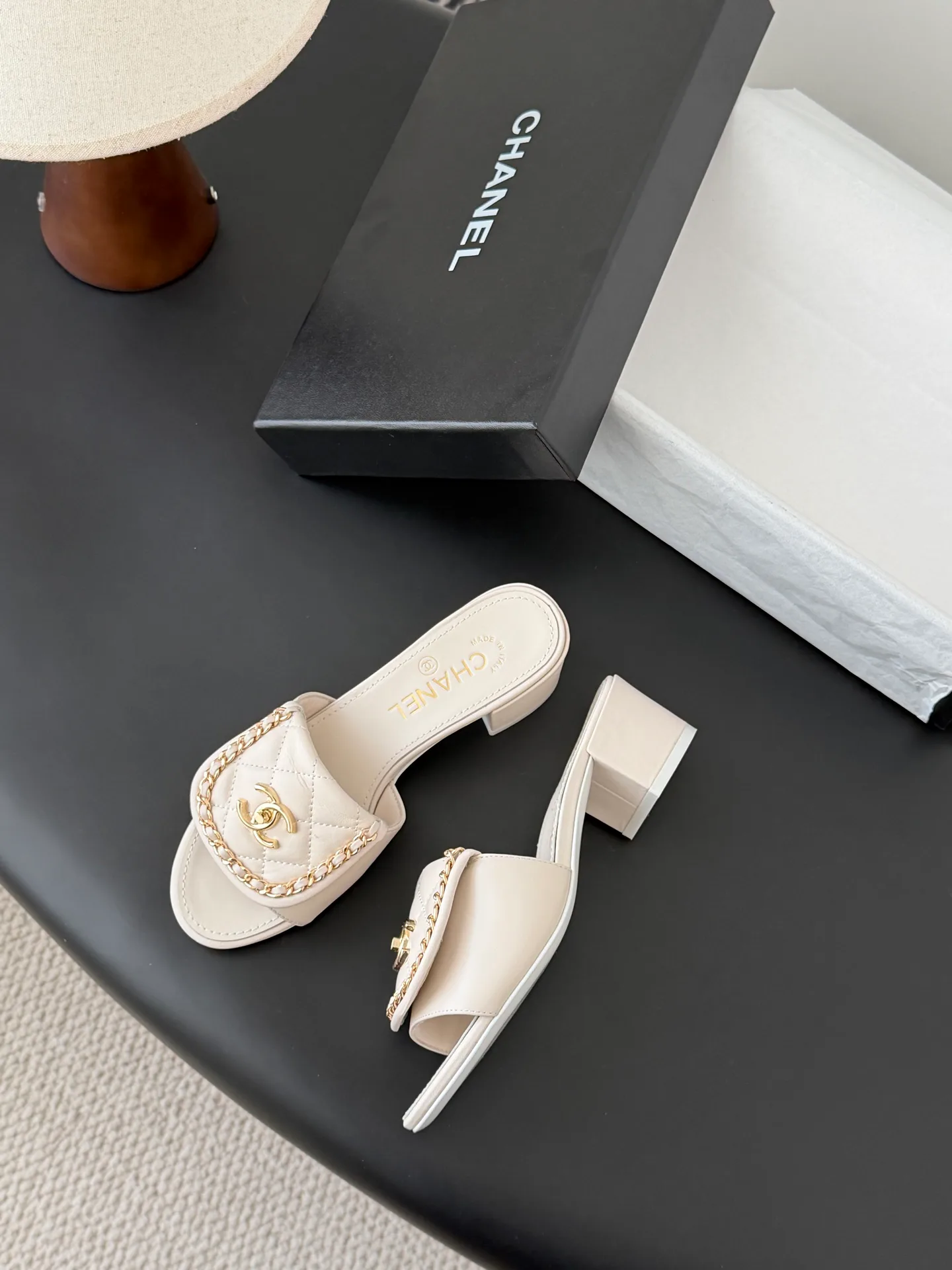 Босоножки Женские Chanel 1561379