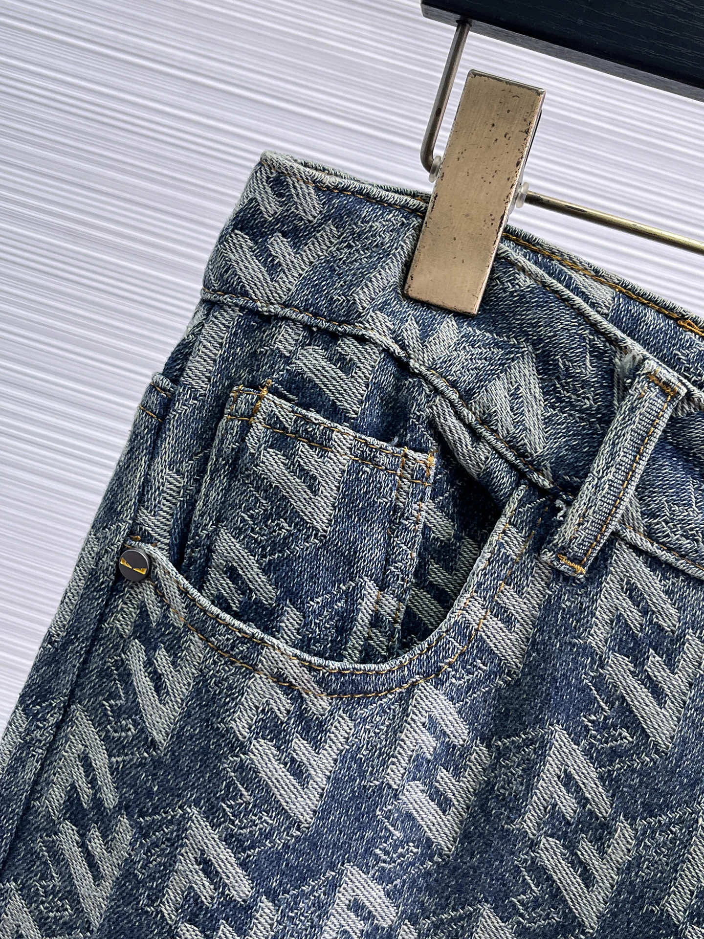 Джинсы Мужские Fendi 18596815