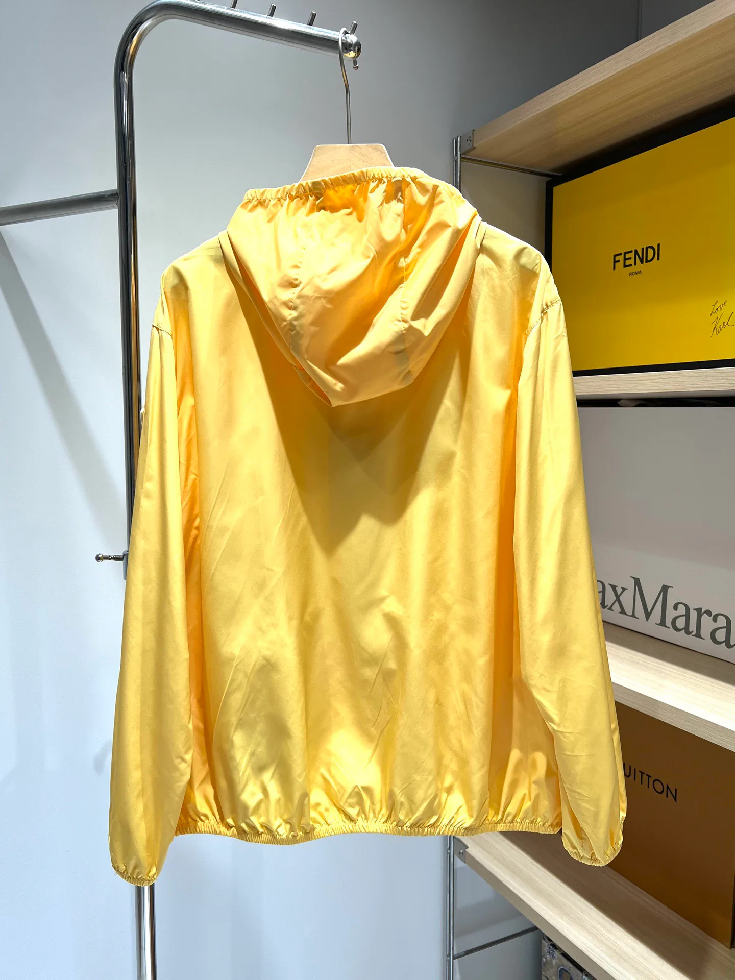 Куртки И Пуховики Женские Moncler 12687065