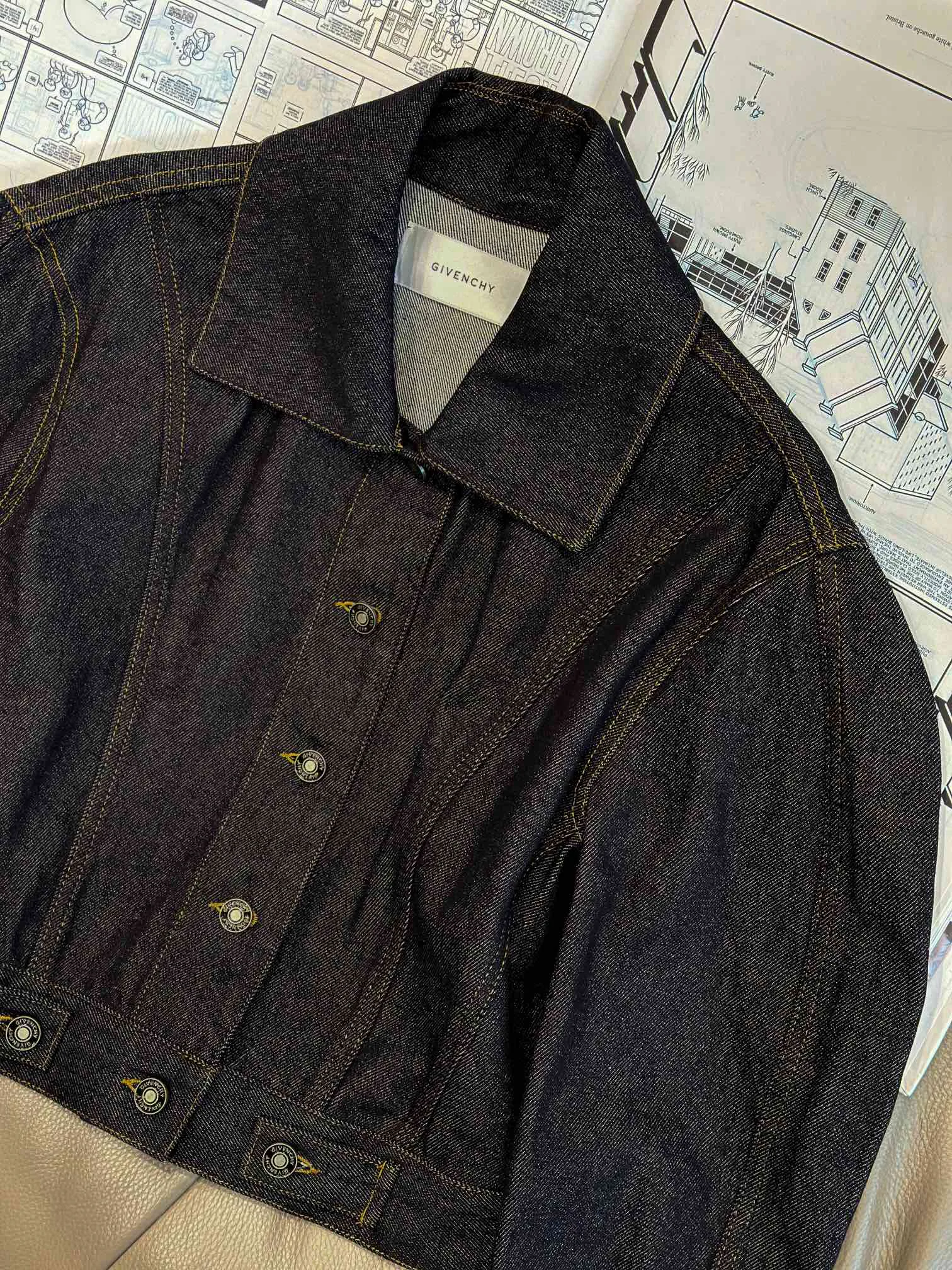 Куртки И Пуховики Женские Givenchy 10299910