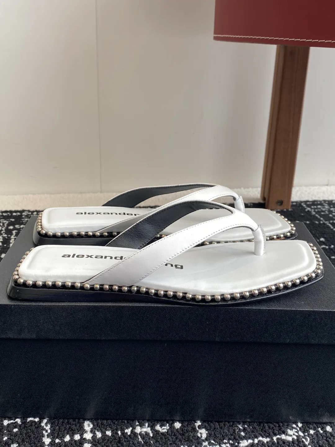 Шлепанцы Женские Alexander Wang 11172