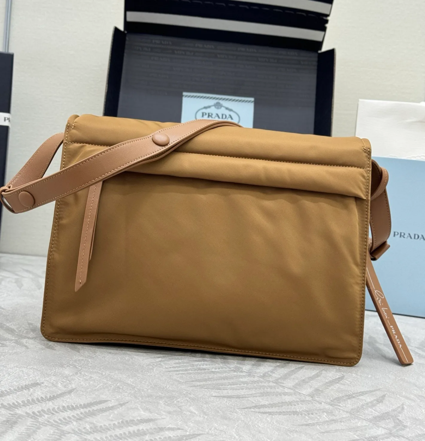 Сумки На Ремне Женские Prada 11682075