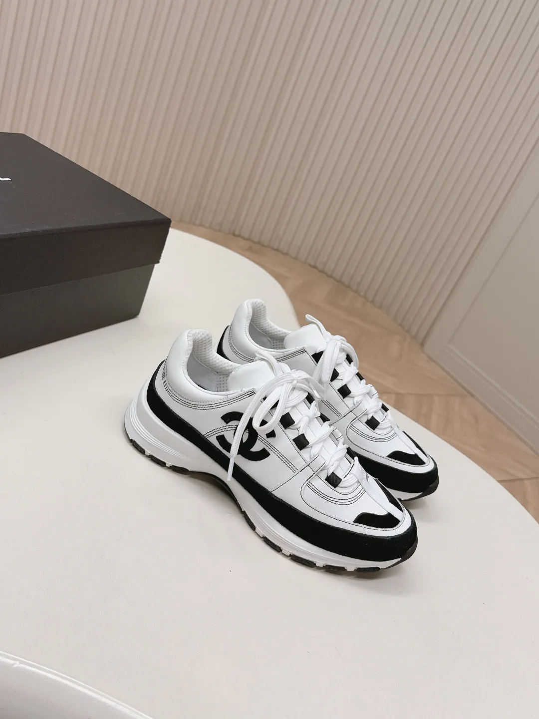 Кроссовки Женские Chanel 11594909