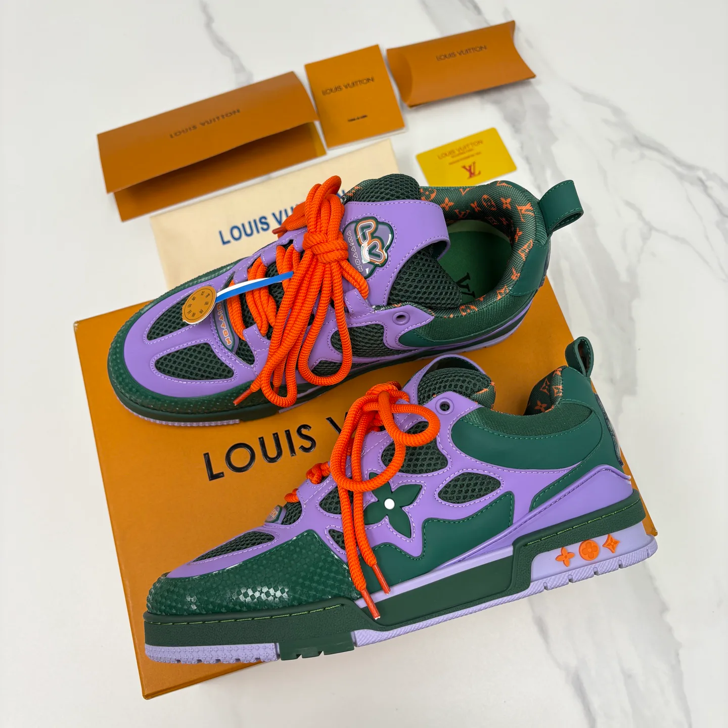 Кроссовки Женские Louis Vuitton 13140865