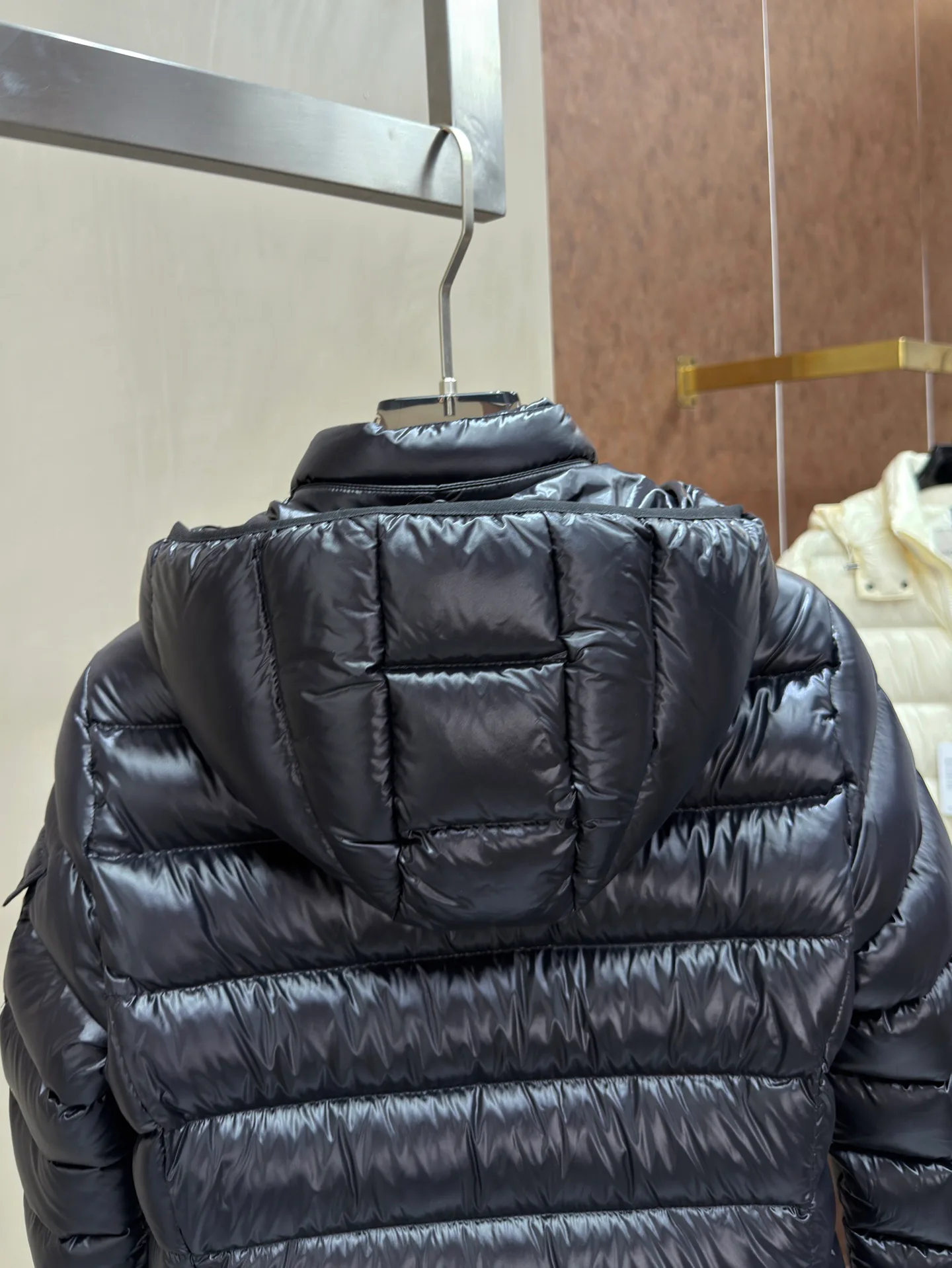 Куртки И Пуховики Женские Moncler 18631570