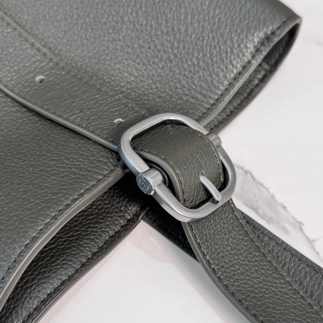 Классические Сумки Женские Loewe 11939127