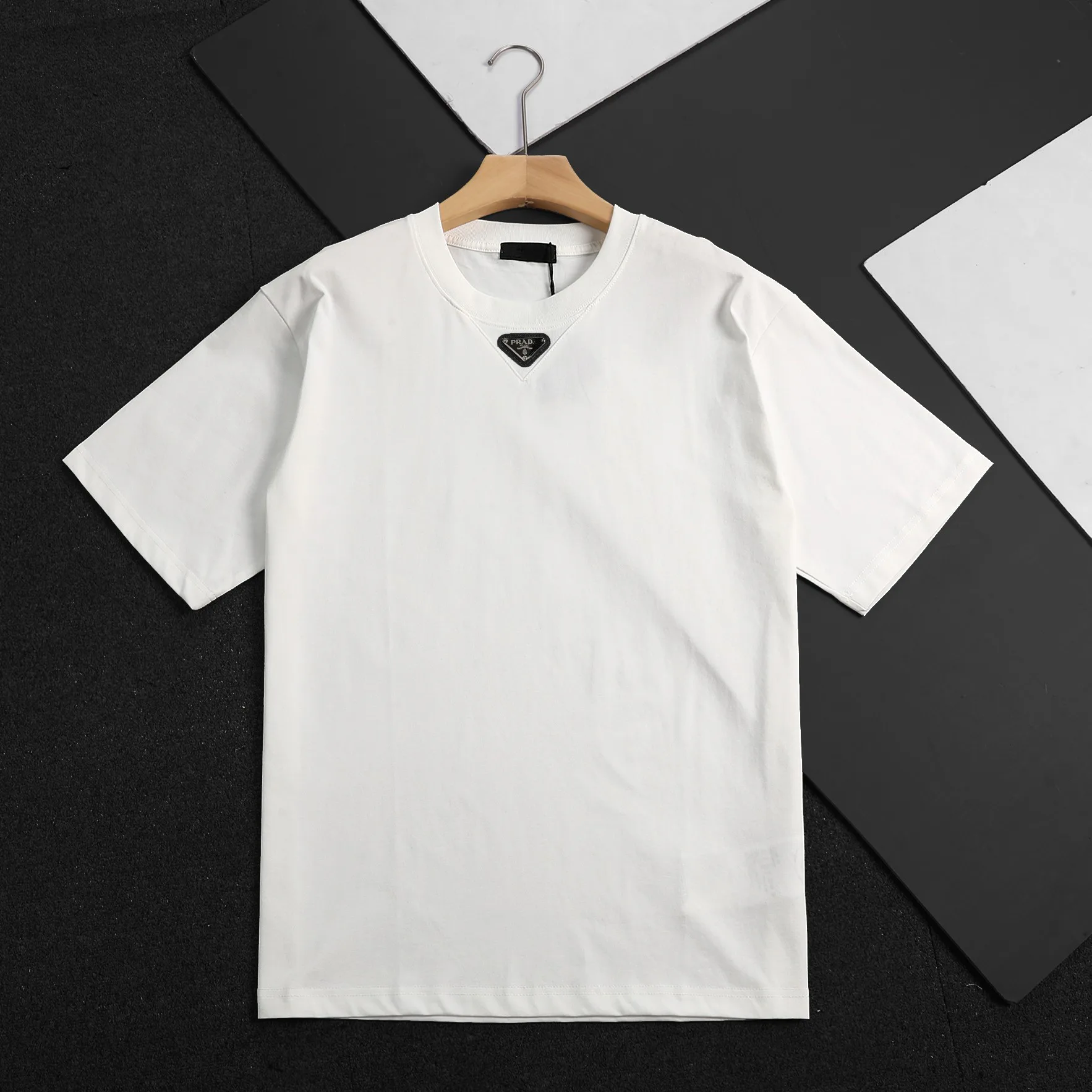 Футболки Женские Prada 10151595