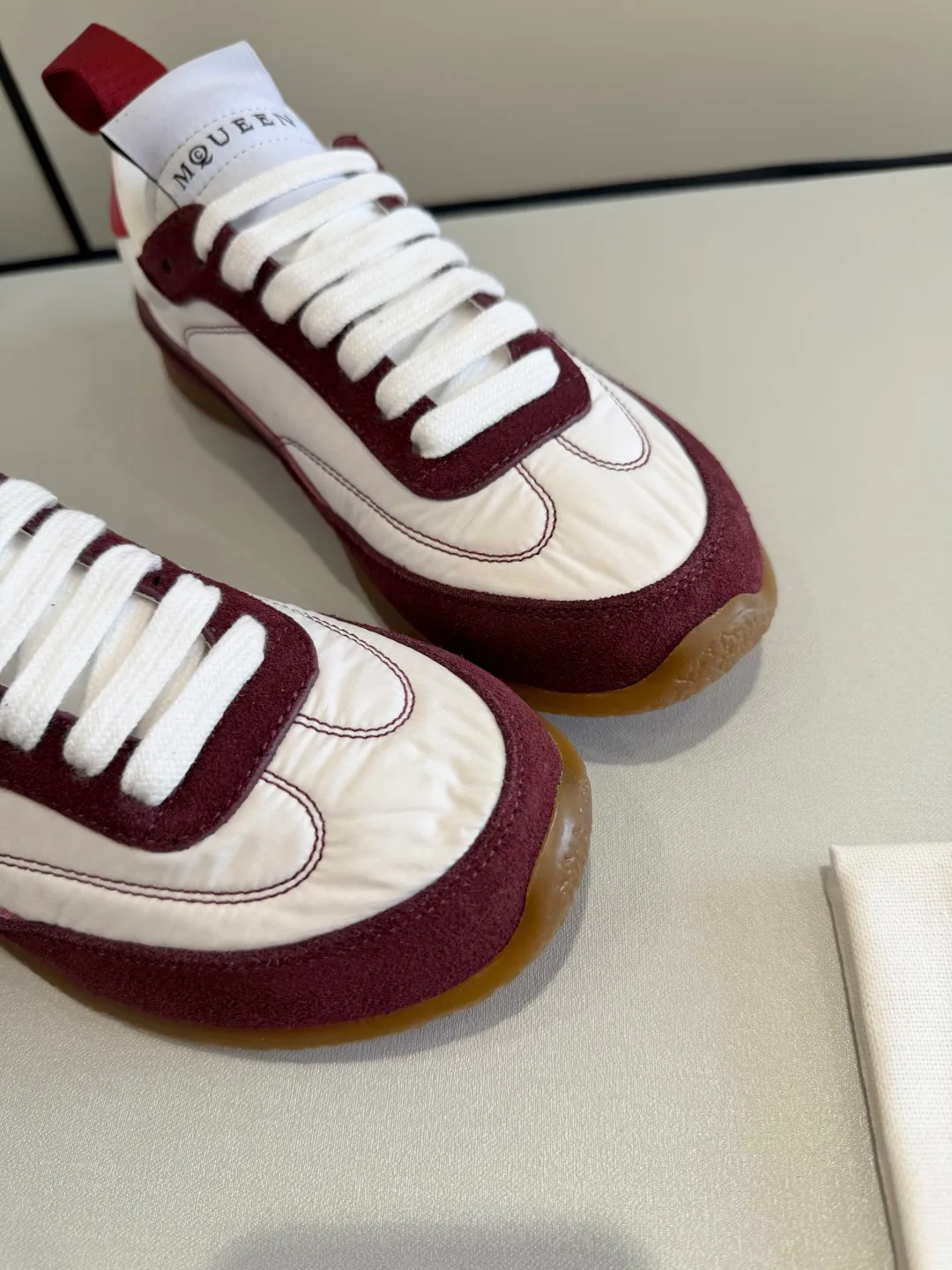 Кроссовки Женские Alexander Mcqueen 1854332