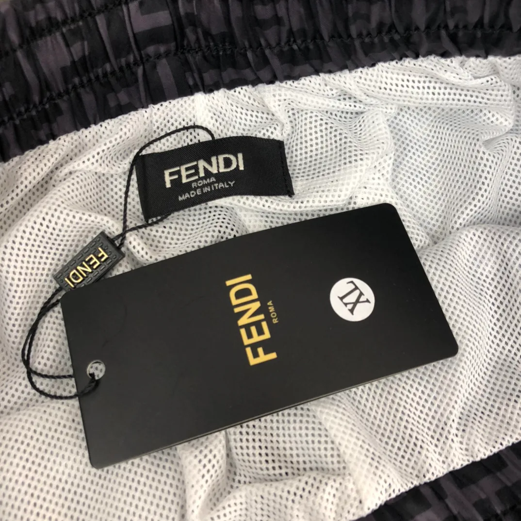 Шорты Мужские Fendi 13278924