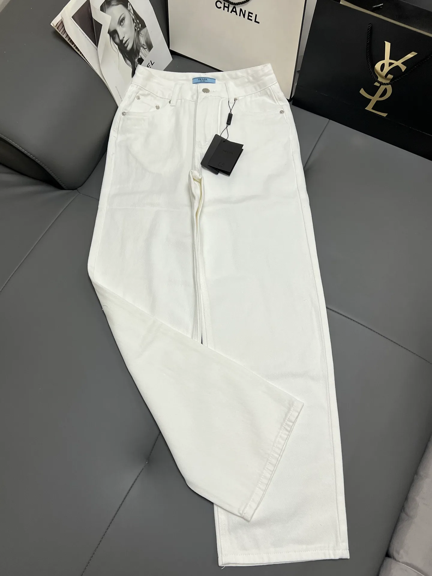 Джинсы Женские Prada 11484509