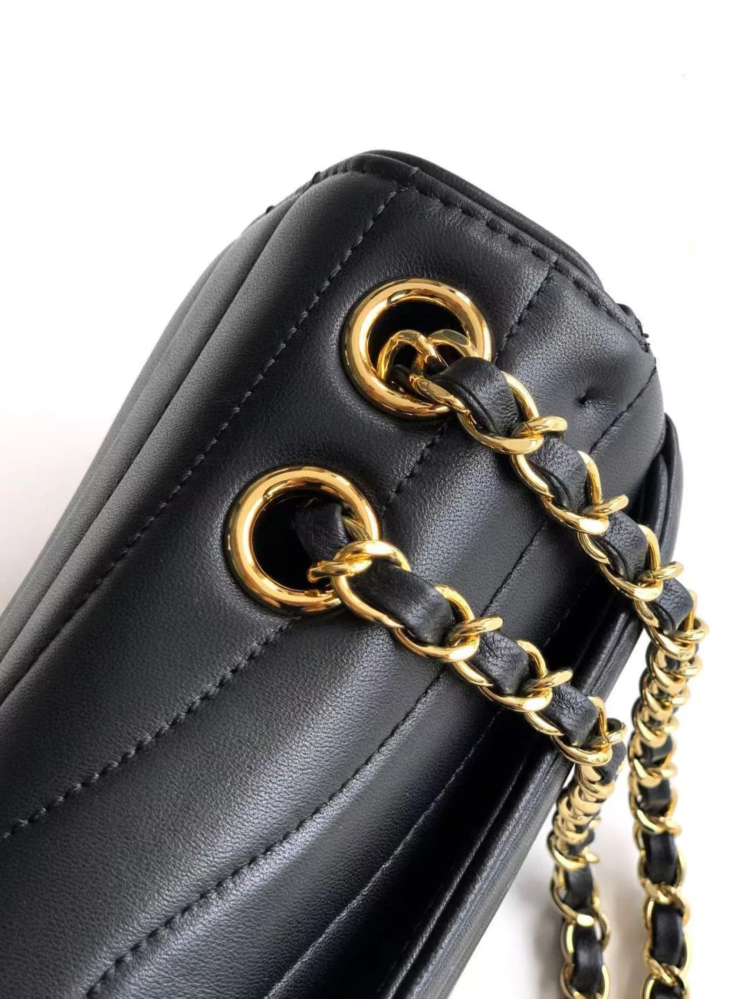 Классические Сумки Женские Chanel 18058120