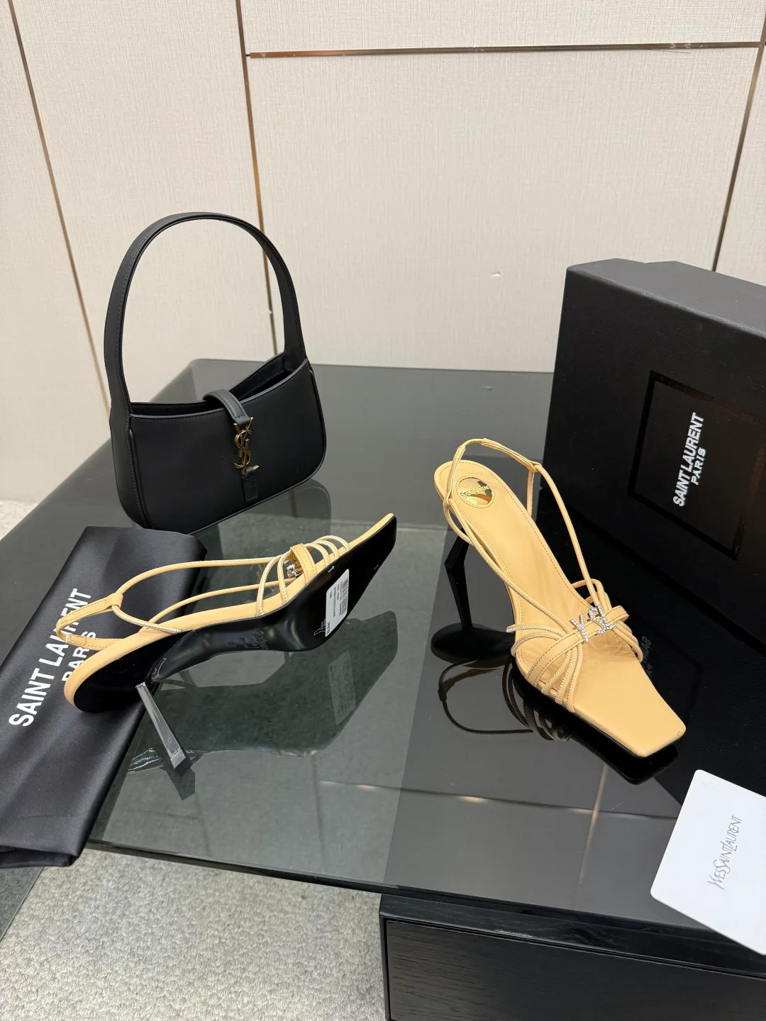 Босоножки Женские Saint Laurent 1435313