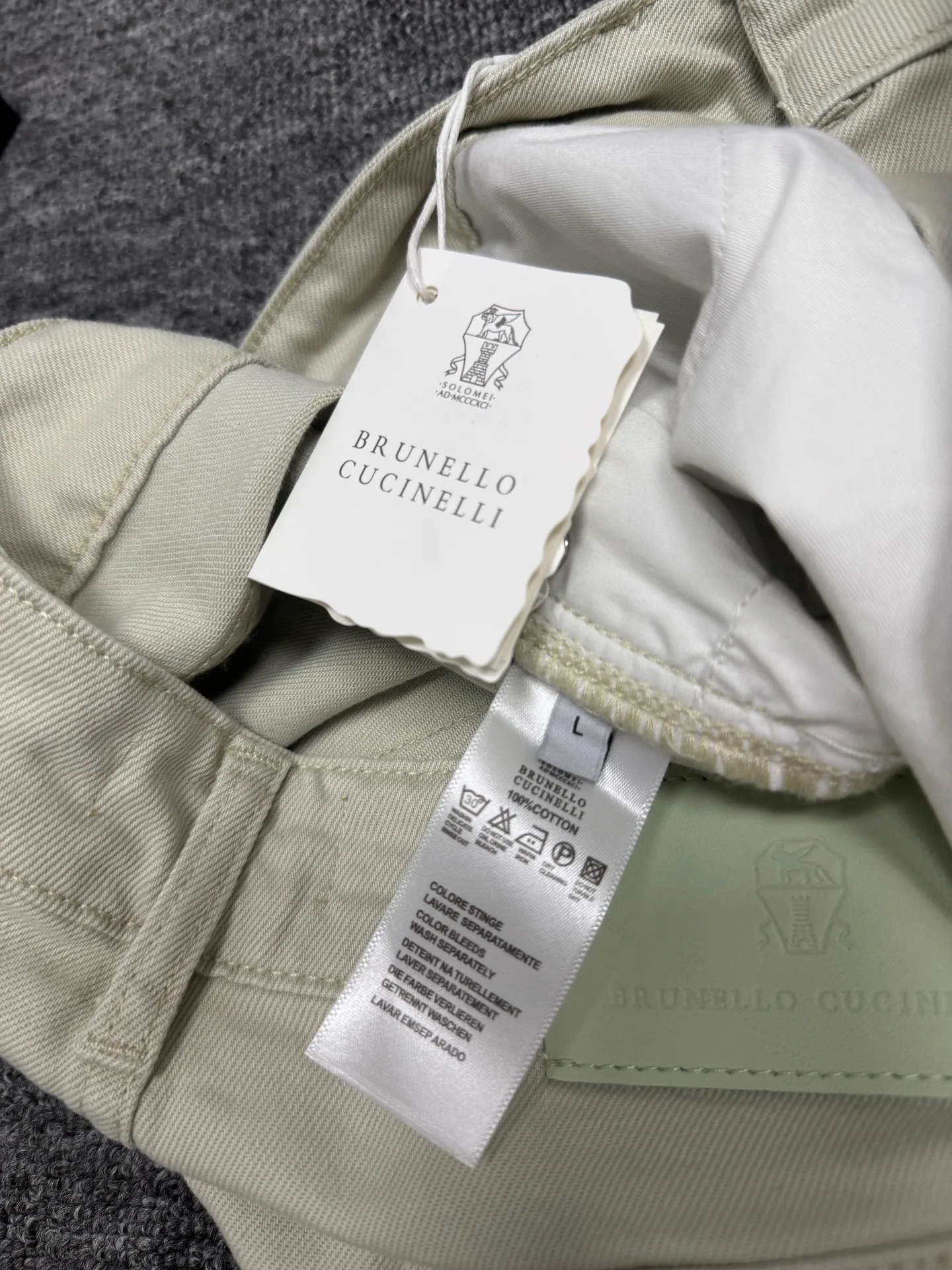 Шорты Женские Brunello Cucinelli 18174650
