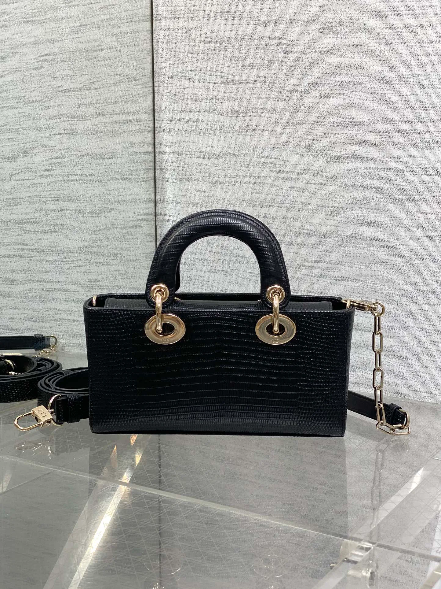 Классические Сумки Женские Christian Dior 11412677