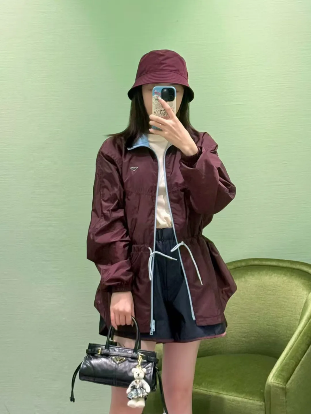 Пальто Женские Prada 9836852
