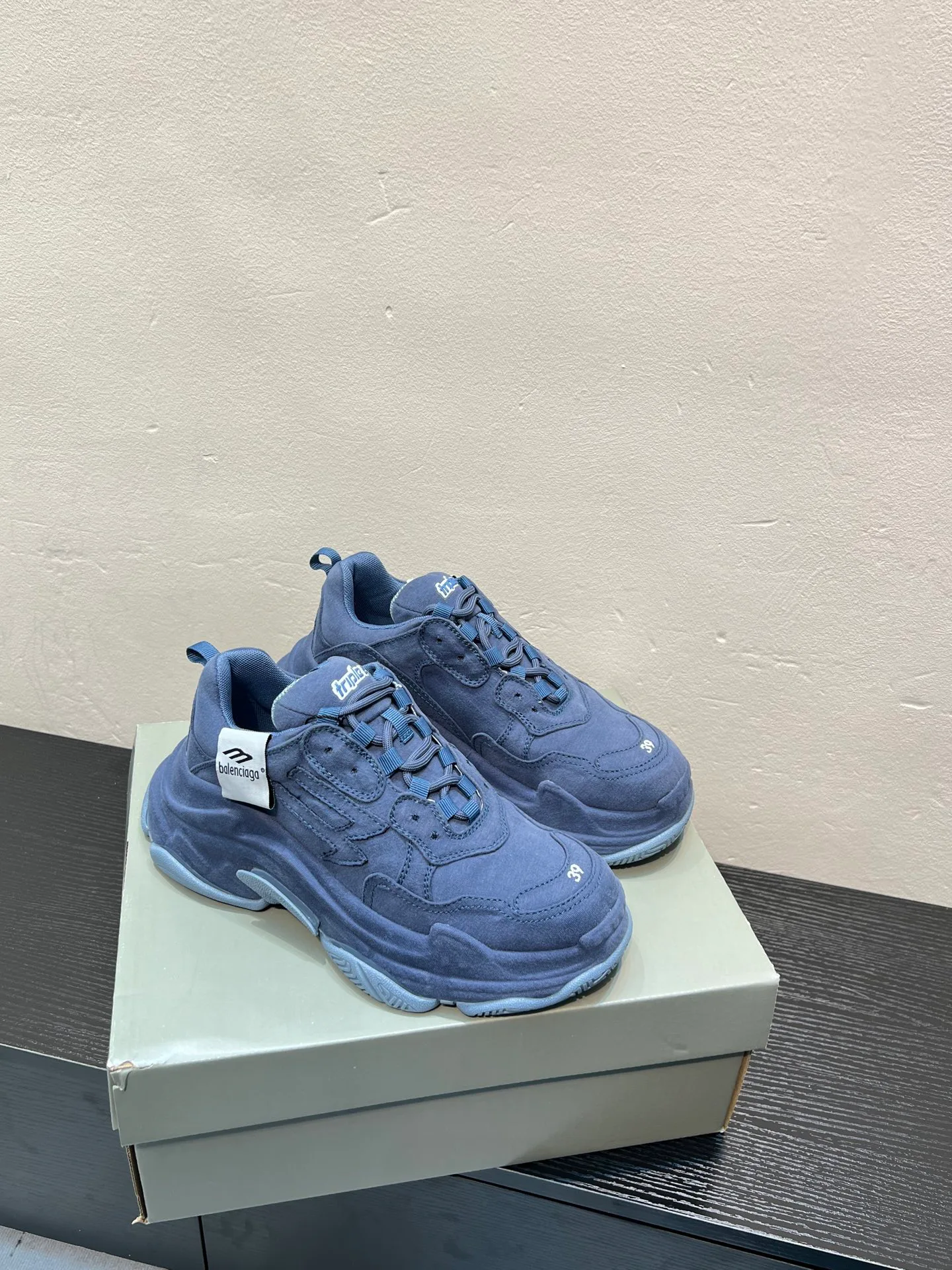 Кроссовки Женские Balenciaga 4832842