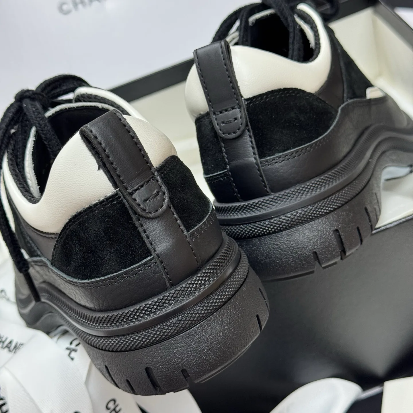 Кроссовки Женские Chanel 63309