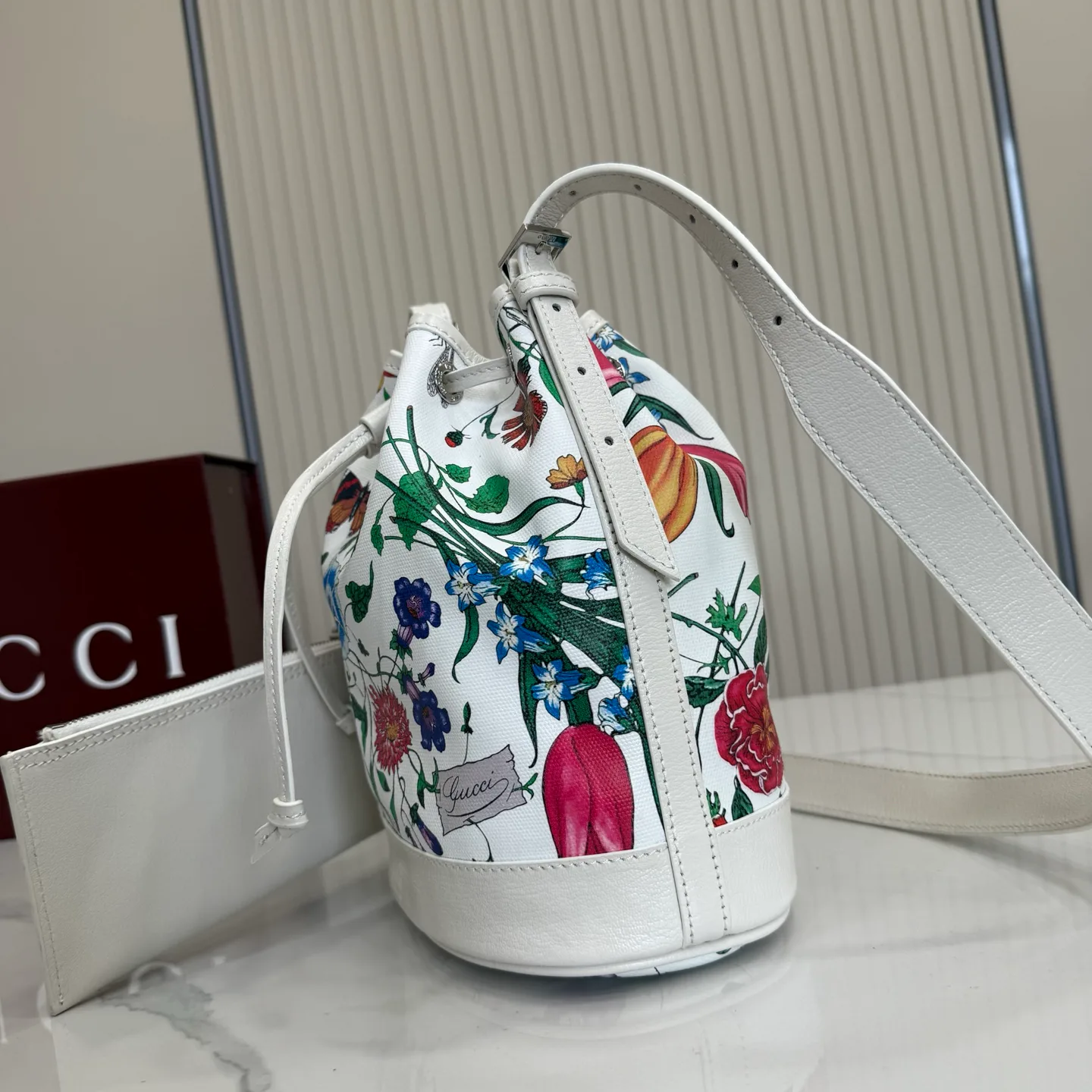 Классические Сумки Женские Gucci 18156481