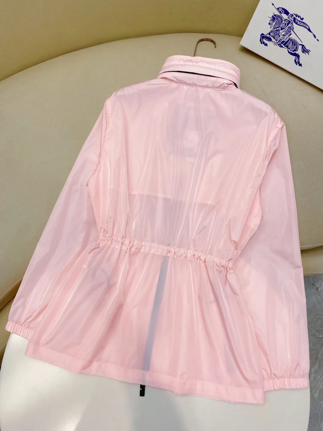 Куртки И Пуховики Женские Burberry 16927091