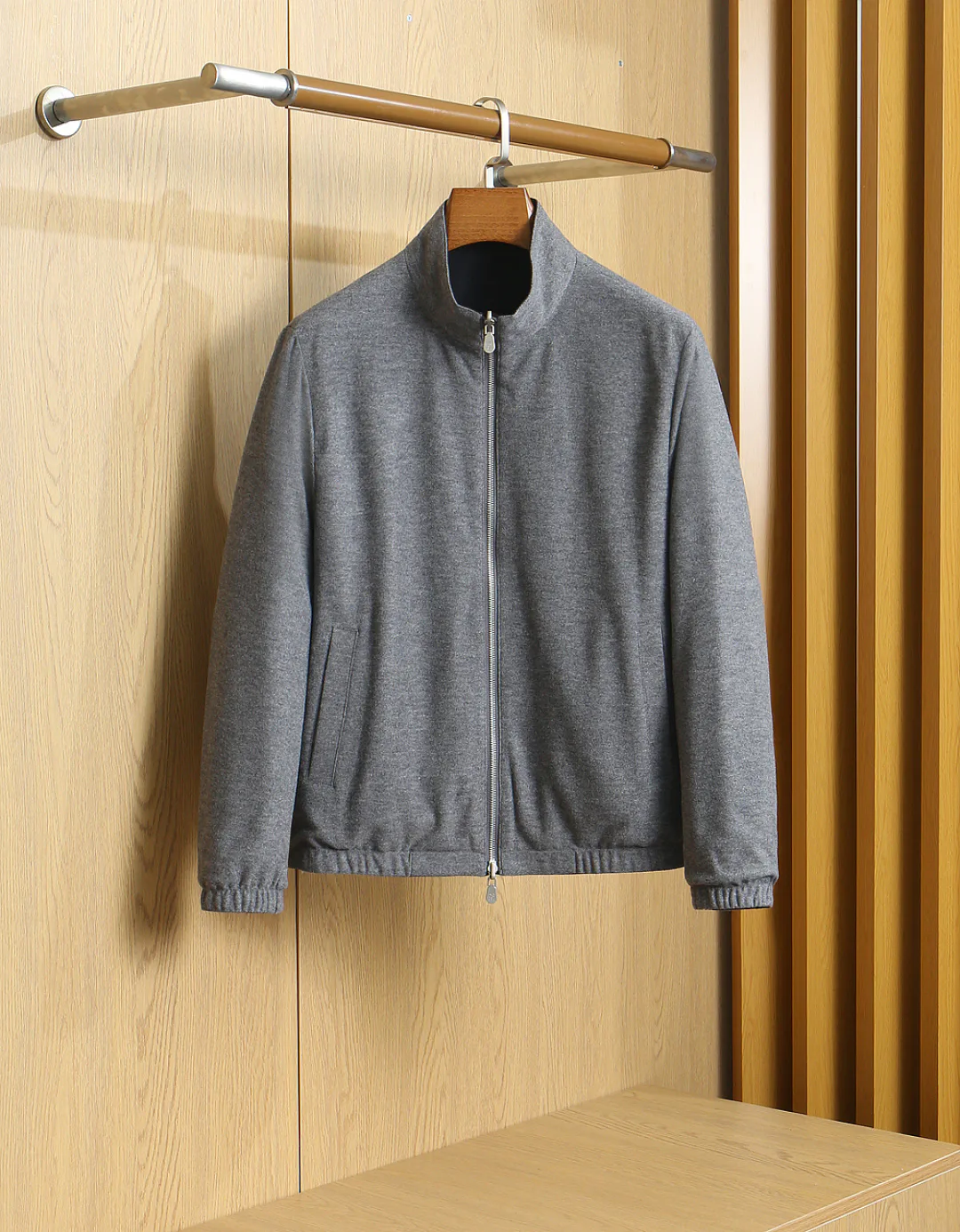 Куртки И Пуховики Мужские Brunello Cucinelli 17468300