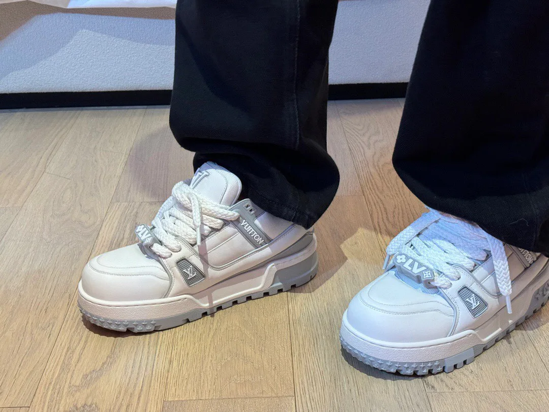 Кроссовки Женские Louis Vuitton 20293