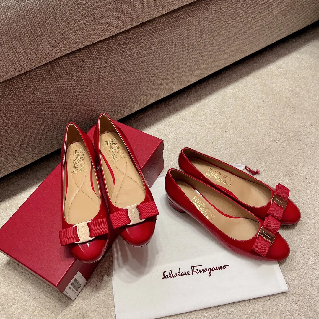Туфли Женские Salvatore Ferragamo 11902005