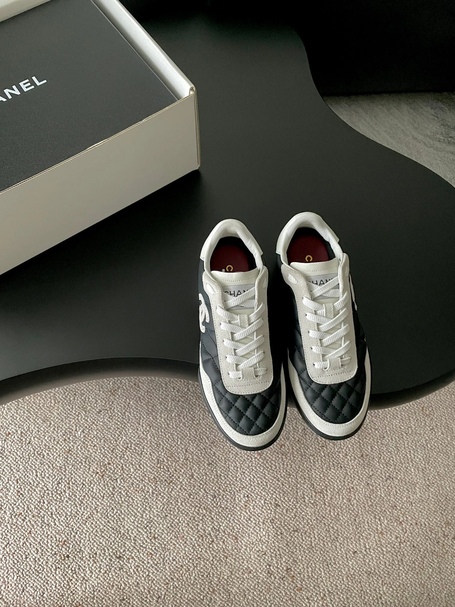 Кроссовки Женские Chanel 18766107