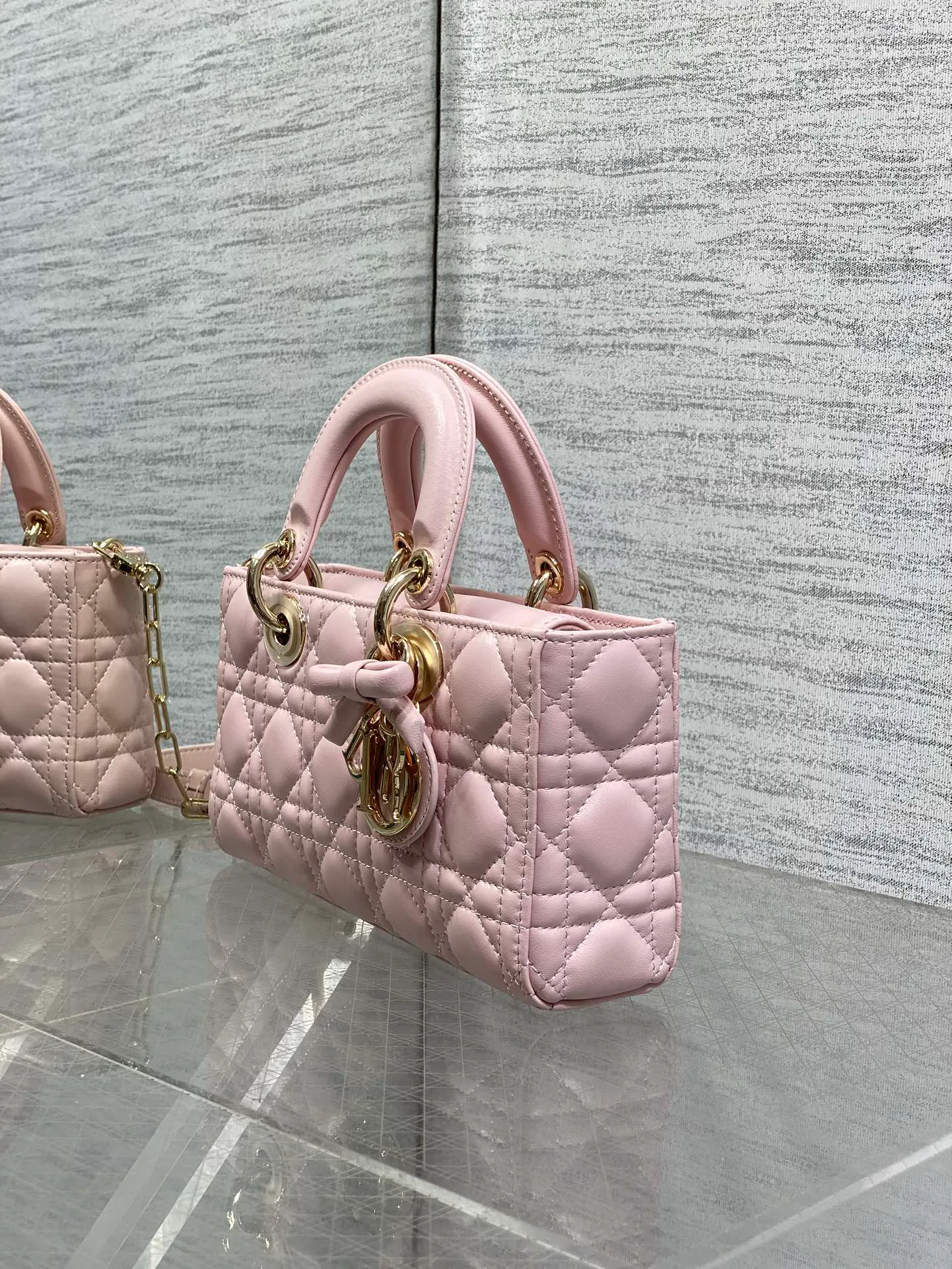 Классические Сумки Женские Christian Dior 11685164