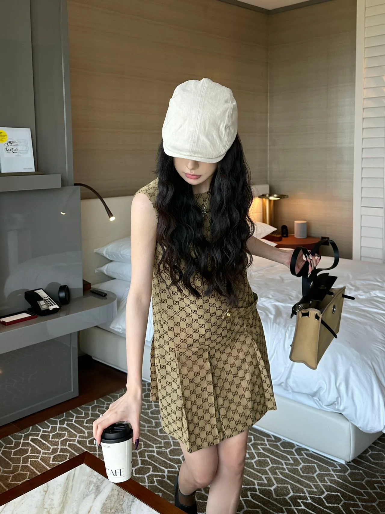 Платья Женские Gucci 24742