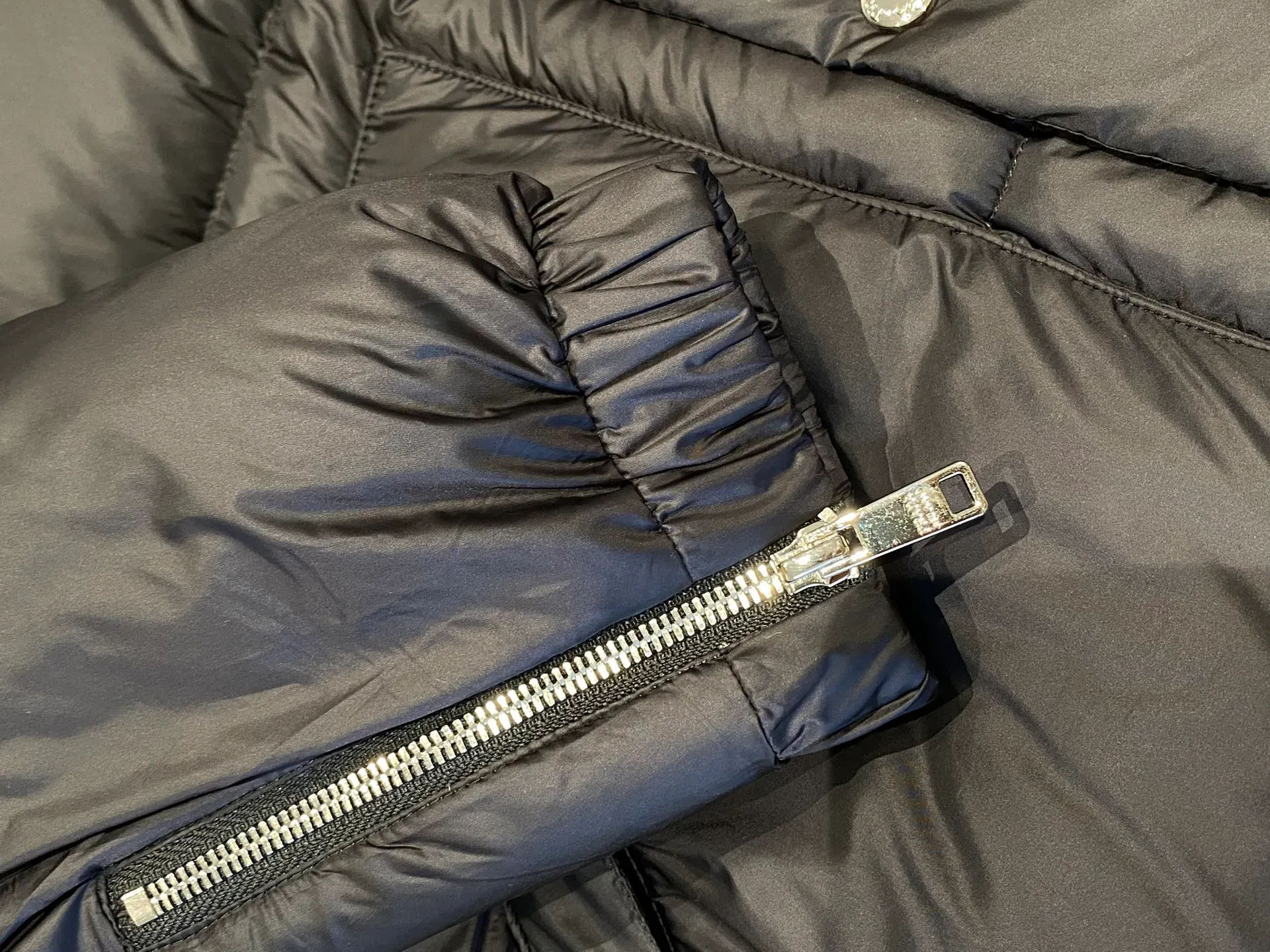 Куртки И Пуховики Мужские Prada 608675