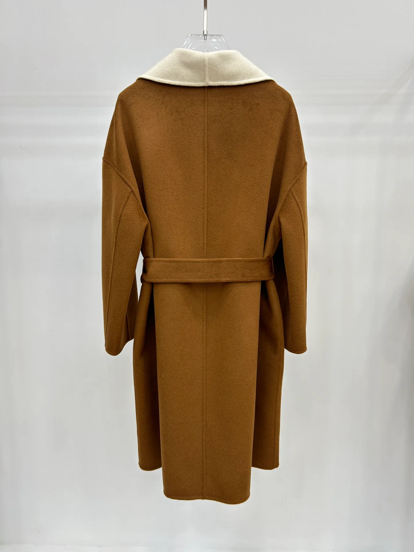 Пальто Женские Loro Piana 18399769