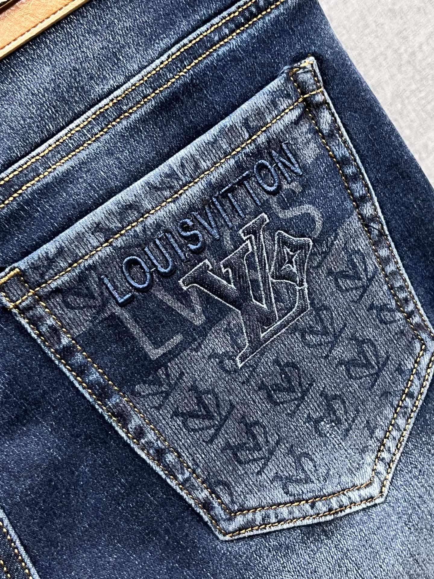 Джинсы Мужские Louis Vuitton 9175083